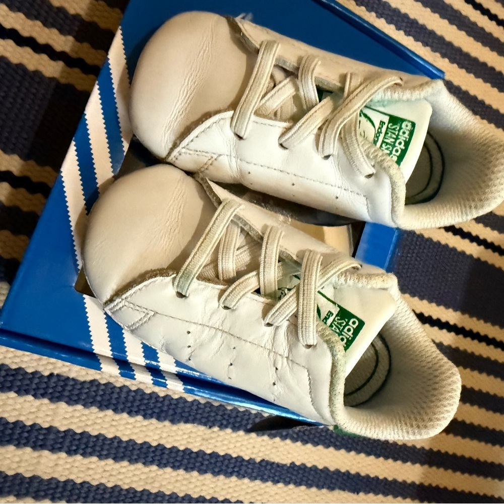 Adidas Kids White and Green Sneakers